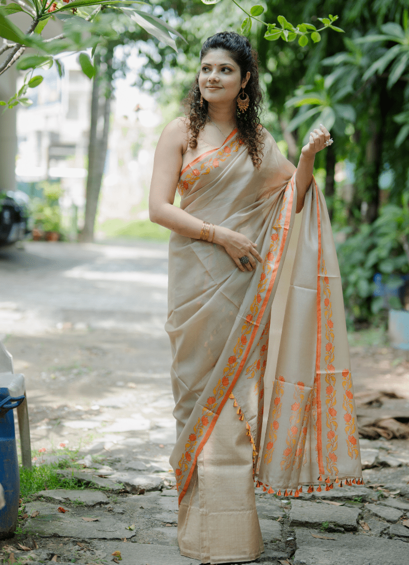 Single pure silk sador with floral design with silk mark tag (Hand block print)